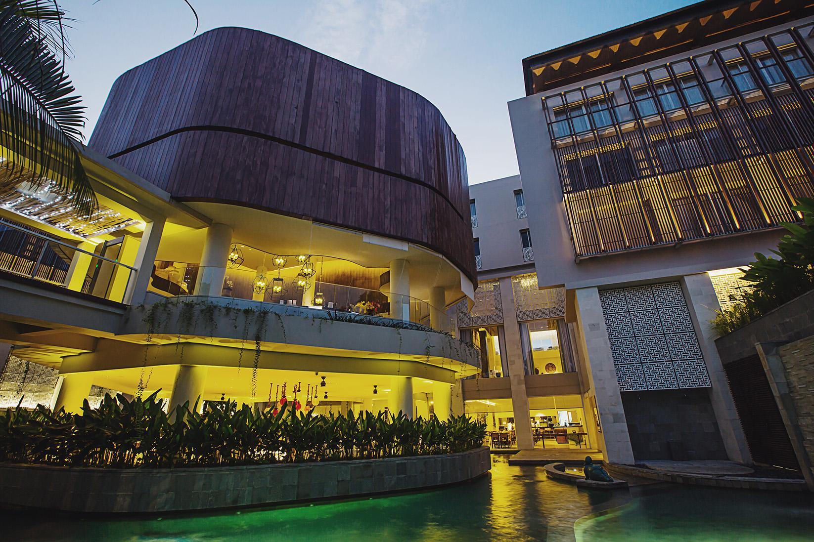 Bali Paragon Resort Hotel Джимбаран Экстерьер фото